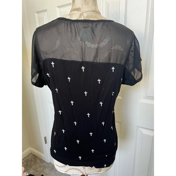 Vocal Cross Short Sleeve Top with Sheer Upper Layer + Studded Sleeves Small - Picture 5 of 8